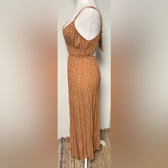 Boho Tiered Burt Orange Floral Maxi Summer Dress With Open Back Detail
Size XS - Picture 6 of 11